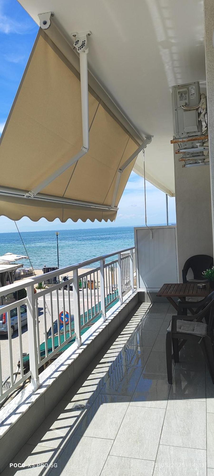 Umbrella Apartment Переа Экстерьер фото